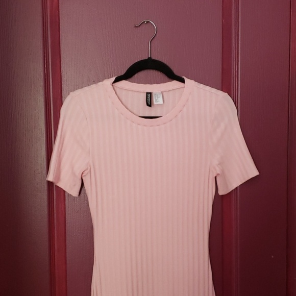H&M Dresses & Skirts - H and M pink bodycon dress
